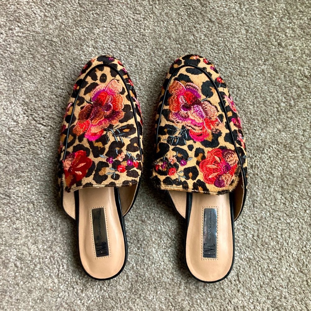 Women's Leopard Print Embroidered Mules